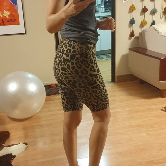 LNA leopard bike shorts - Picture 2 of 4